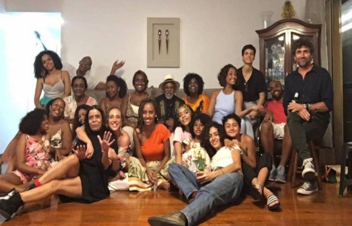 Camila Pitanga passa o Natal com a família, a namorada e o ex-marido/Foto: Reprodução/Instagram