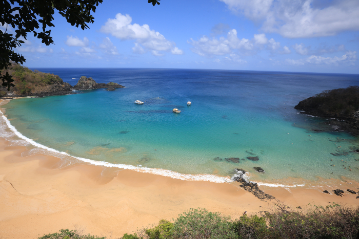 Fernando de Noronha se torna o primeiro lugar no Brasil a banir carros a combust&atilde;o./Foto: Heudes Regis/SEI.