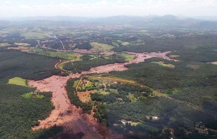 O número oficial de mortos da tragédia é de 255 e 15 pessoas ainda são dadas como desaparecidas/Foto: Divulgação/Corpo de Bombeiros de Minas Gerais O número oficial de mortos da tragédia é de 255 e 15 pessoas ainda são dadas como desaparecidas/Foto: Divulgação/Corpo de Bombeiros de Minas Gerais