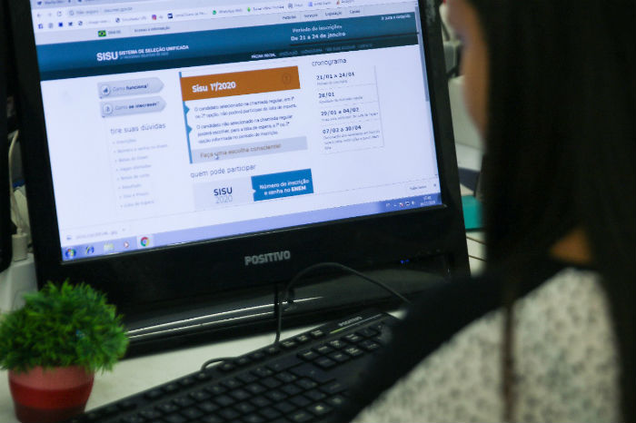 Prazo para realizar a inscrição no Sisu vai até o domingo./Foto: Tarciso Augusto/Esp.DP