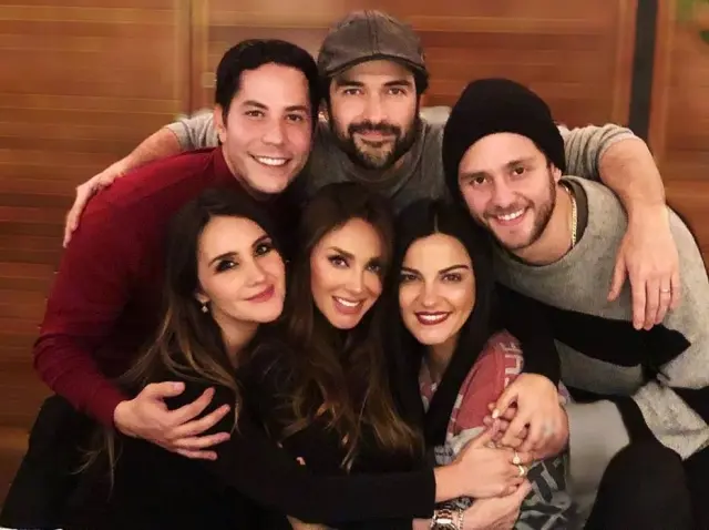 No mês passado, os integrantes do RDB publicaram nas suas contas no Instagram fotos de um reencontro do grupo/Foto: Instagram/Reprodução No mês passado, os integrantes do RDB publicaram nas suas contas no Instagram fotos de um reencontro do grupo/Foto: Instagram/Reprodução