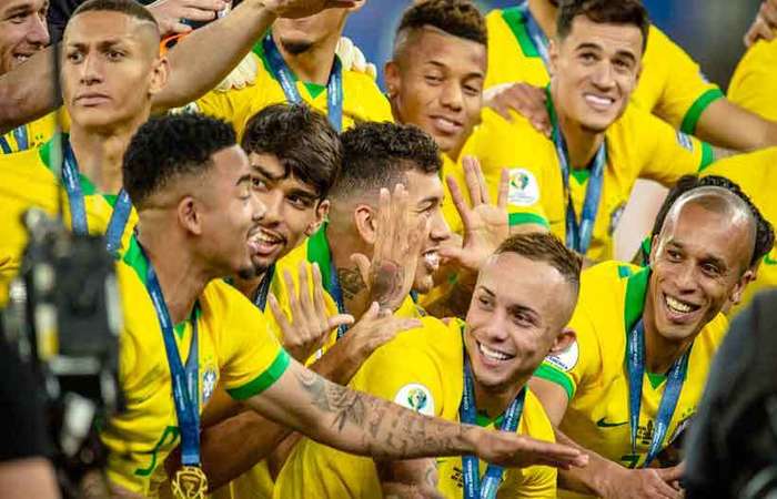 Os bastidores da campanha da Seleção Brasileira que venceu a Copa América em 2019 são o tema de Tudo ou nada, série documental que a Amazon Prime Video lançada nessa sexta-feira/Foto: Amazon/Divulgação Os bastidores da campanha da Seleção Brasileira que venceu a Copa América em 2019 são o tema de Tudo ou nada, série documental que a Amazon Prime Video lançada nessa sexta-feira/Foto: Amazon/Divulgação