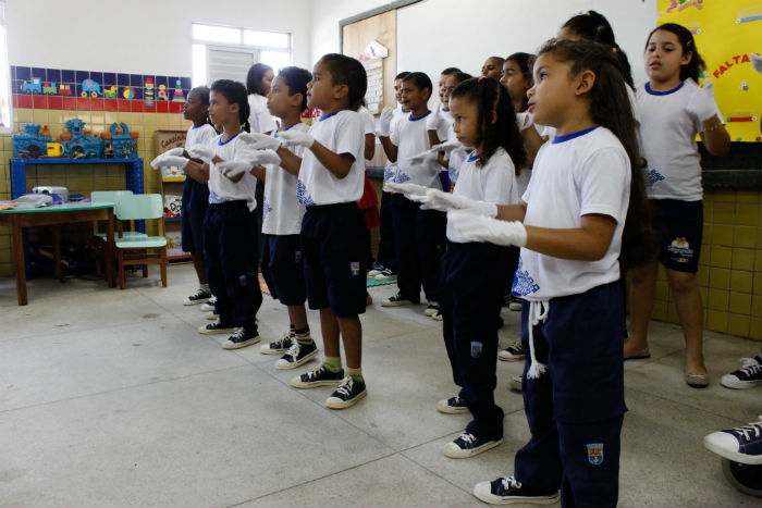 A Escola Claudino Leal, em Olinda, terá programação especial no primeiro dia de aula.
