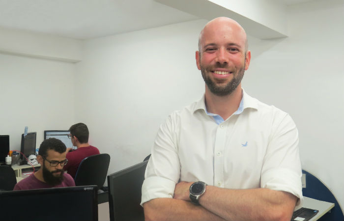 Genival Soares, que ministrar&aacute; as aulas, &eacute; bacharel em Ci&ecirc;ncias da Computa&ccedil;&atilde;o pela Unicap e P&oacute;s-Graduado em Tecnologia da Informa&ccedil;&atilde;o pela UFPE./Foto: Fernanda Bastos