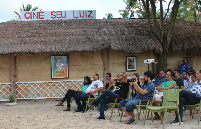 O festival homenageia o Cinema São Luiz no nome de usa principal sala.