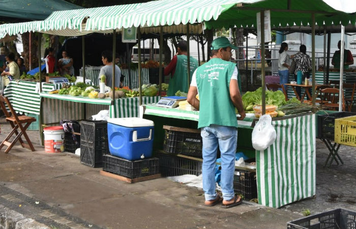 Pernambuco conta, atualmente, com 111 feiras orgânicas cadastradas em todo o estado, segundo levantamento realizado pela Secretaria de Desenvolvimento Agrário (SDA)/Foto: Divulgação SDA Pernambuco conta, atualmente, com 111 feiras orgânicas cadastradas em todo o estado, segundo levantamento realizado pela Secretaria de Desenvolvimento Agrário (SDA)/Foto: Divulgação SDA