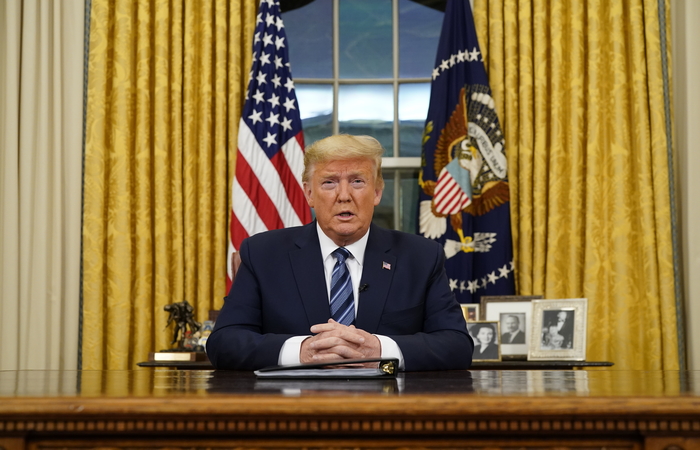 O presidente Donald Trump fez o anúncio na noite desta quarta-feira/Foto: POOL/GETTY IMAGES NORTH AMERICA/AFP