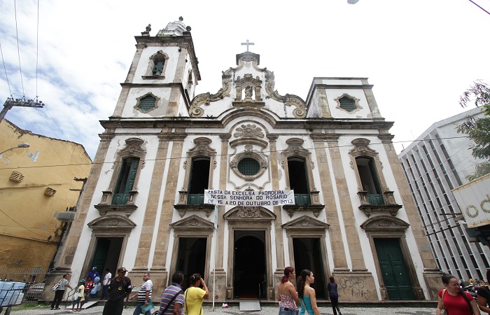 O ponto de arrecadação dos donativos é na Igreja Rosário dos Pretos, situada na Rua Estreita do Rosário, s/n, Santo Antônio, de segunda a sábado, das 10h às 15h./Foto: Alcione Ferreira/ Arquivo DP O ponto de arrecadação dos donativos é na Igreja Rosário dos Pretos, situada na Rua Estreita do Rosário, s/n, Santo Antônio, de segunda a sábado, das 10h às 15h./Foto: Alcione Ferreira/ Arquivo DP