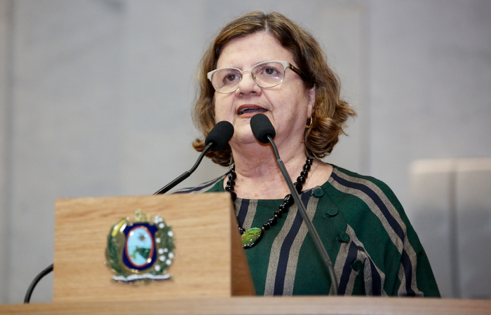 /Os recursos das emendas de autoria da deputada Teresa Leitão são para compra de equipamentos de proteção. Foto: Alepe/Divulgação