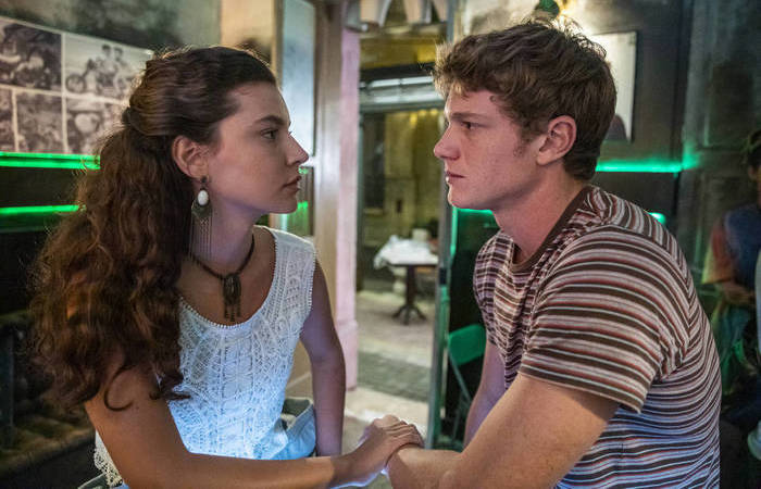 Os protagonistas Alanis Guillen (Rita) e Pedro Novaes (Filipe) v&atilde;o narrar o desfecho das hist&oacute;rias./Foto: Tv Globo/Divulga&ccedil;&atilde;o
