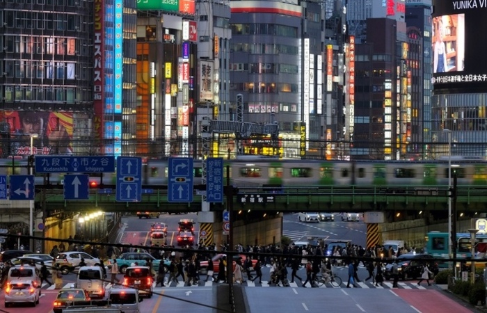 Esta é a primeira vez que Tóquio registra mais de 100 casos em um dia./Foto: KAZUHIRO NOGI / AFP