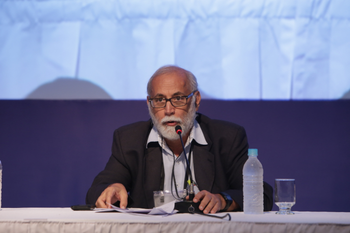 O pesquisador José Cássio de Moraes lembra que a gripe espanhola foi causada, como acontece com o coronavírus, por um vírus até então desconhecido.