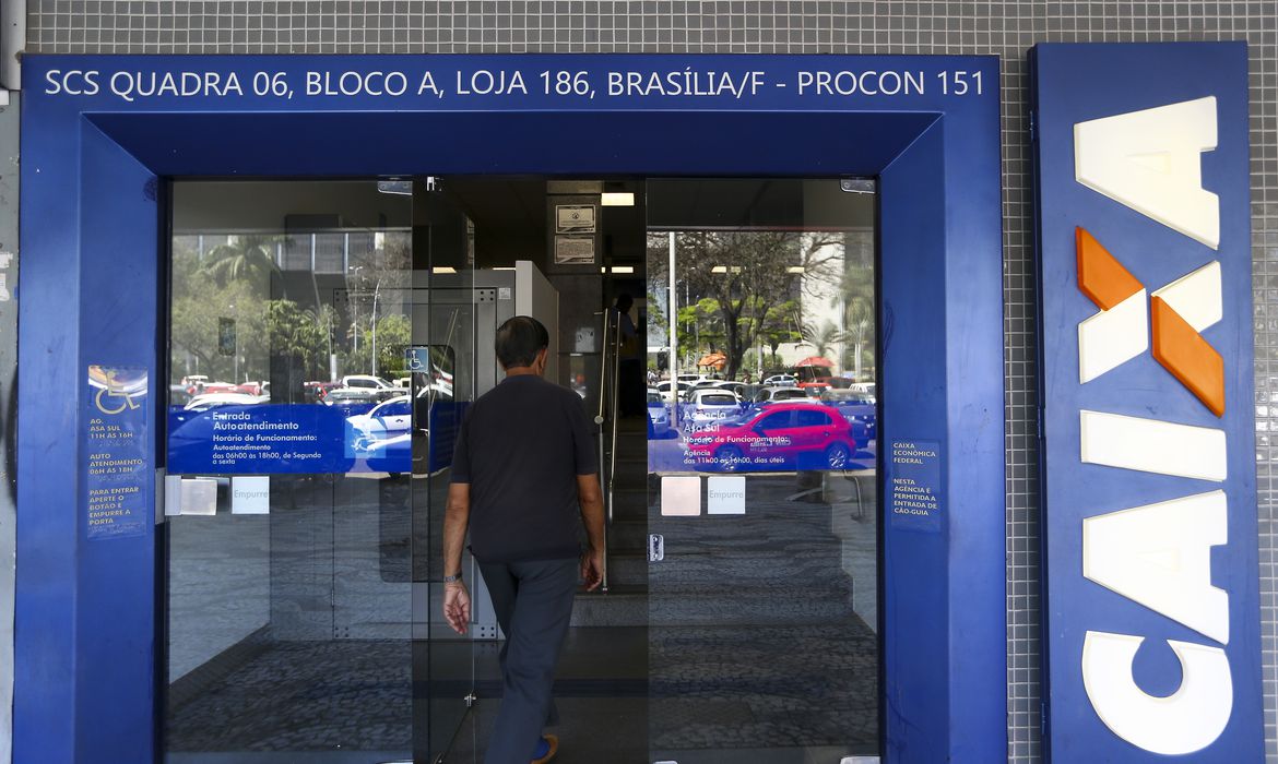 Trabalhador deve receber auxílio emergencial em até 48 horas./Foto: Marcelo Camargo/ Agência Brasil Trabalhador deve receber auxílio emergencial em até 48 horas./Foto: Marcelo Camargo/ Agência Brasil