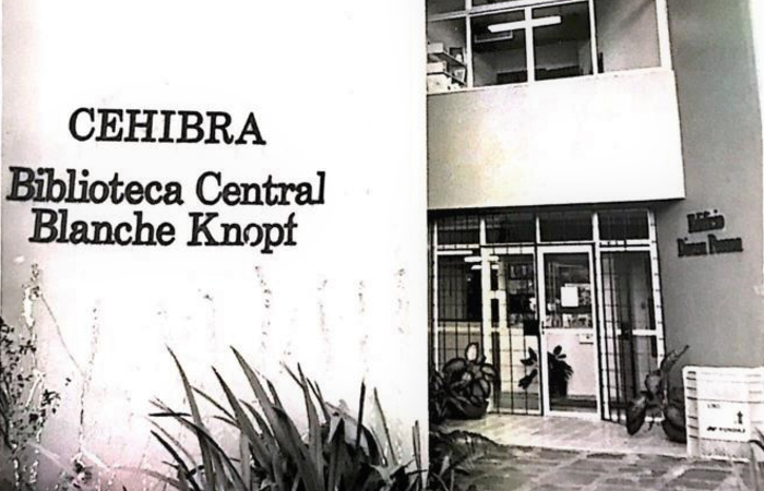 Biblioteca no Edifício Dirceu Pessoa, em Apipucos, após reforma e ampliação./Foto: Fundaj/Divulgação Biblioteca no Edifício Dirceu Pessoa, em Apipucos, após reforma e ampliação./Foto: Fundaj/Divulgação