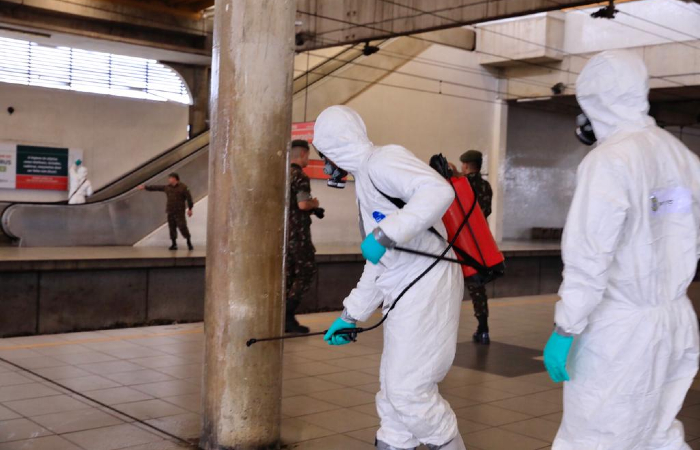 As ações de desinfecção do metrô se estenderão até a próxima sexta-feira (24)/Foto: Divulgação/CBTU Recife. As ações de desinfecção do metrô se estenderão até a próxima sexta-feira (24)/Foto: Divulgação/CBTU Recife.