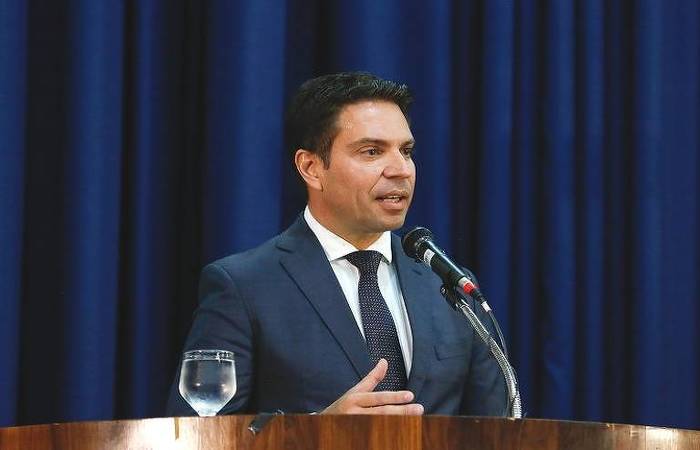 Delegado de carreira da PF, Abin se aproximou da família Bolsonaro durante a campanha de 2018, quando comandou a segurança do então candidato à Presidência após a facada que ele sofreu em Juiz de Fora (MG)/Foto: Secom/Presidência da República Delegado de carreira da PF, Abin se aproximou da família Bolsonaro durante a campanha de 2018, quando comandou a segurança do então candidato à Presidência após a facada que ele sofreu em Juiz de Fora (MG)/Foto: Secom/Presidência da República