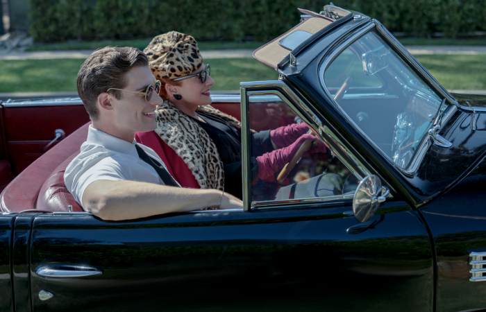 Jack Castello (David Coren) e Avis Amberg (Patti LuPone)