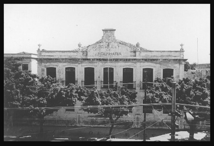 Escola funcionou na Rua do Hospício nos primeiros anos./Foto: UFPE/Divulgação Escola funcionou na Rua do Hospício nos primeiros anos./Foto: UFPE/Divulgação