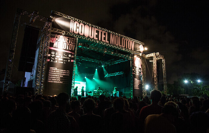 Palco do festival No Ar Coquetel Molotov em 2017/Foto: Hannah Carvalho/Divulgação Palco do festival No Ar Coquetel Molotov em 2017/Foto: Hannah Carvalho/Divulgação