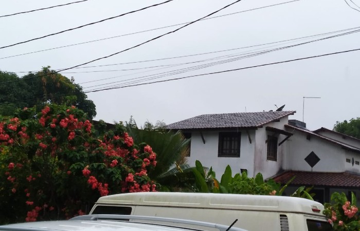 Pol&iacute;cia fez busca e apreens&atilde;o na casa do ex-deputado Beto Accioly, em Camaragibe/Foto: Cortesia