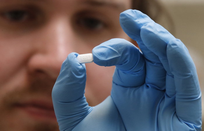O estudo Recovery da Universidade de Oxford com o medicamento dexametasona mostrou efeitos positivos no tratamento da Covid-19/Foto: George Frey/AFP O estudo Recovery da Universidade de Oxford com o medicamento dexametasona mostrou efeitos positivos no tratamento da Covid-19/Foto: George Frey/AFP