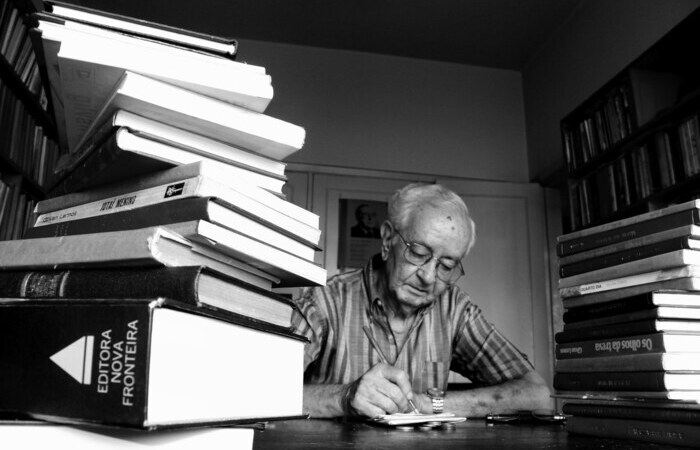 Gilvan Lemos ocupou a cadeira n&uacute;mero 26 da Academia Pernambucana de Letras/Foto: Divulga&ccedil;&atilde;o