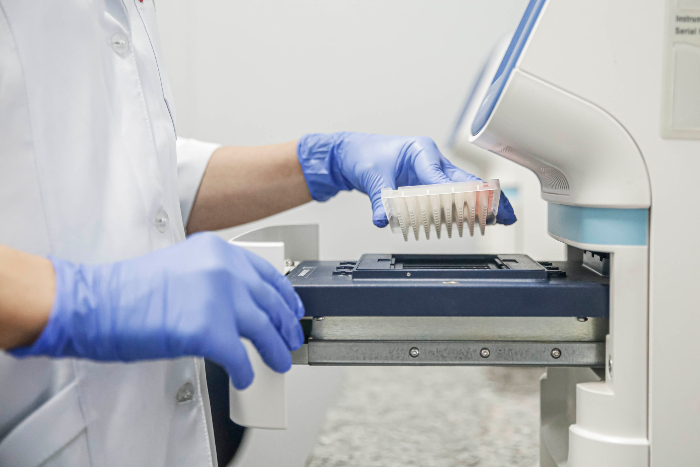 Capital, que já chegou a ser, em abril, responsável por 54% dos casos do Estado, fechou o mês de junho com 21% de todos os novos casos de Pernambuco./Fotos: Andréa Rêgo Barros/PCR.