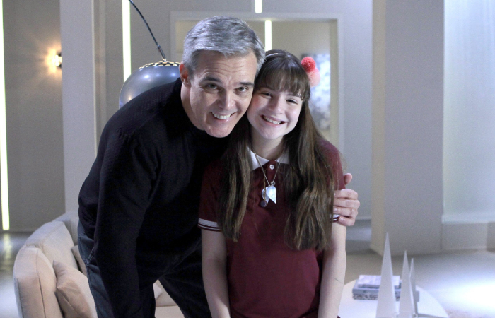 Dalton Vigh e Sophia Valverde, a Poliana da novela. (Foto: Lourival Ribeiro/SBT.) Dalton Vigh e Sophia Valverde, a Poliana da novela./Foto: Lourival Ribeiro/SBT.