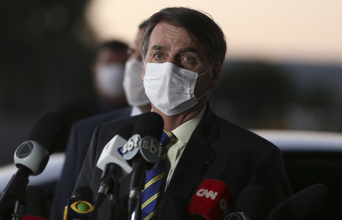 PSOL diz que que Bolsonaro minimizou a Covid-19 e desrespeitou repetidamente as regras de contenção da doença, como isolamento social e uso de máscara./Foto: Marcello Casal Jr/Agência Brasil.