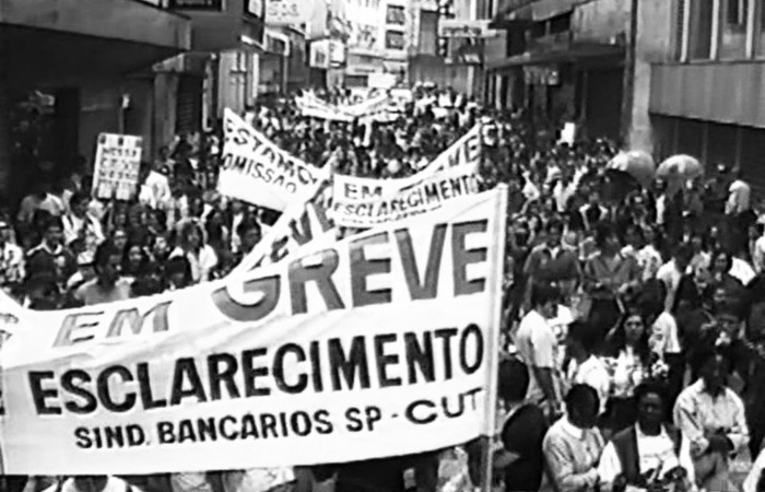 Em 1991, trabalhadores da Caixa Econômica garantiram sustento de 108 funcionários demitidos injustamente/Foto: Divulgação