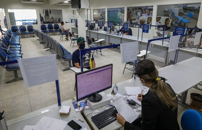 Os contribuintes dever&atilde;o fazer o agendamento eletr&ocirc;nico da data e hor&aacute;rio./Foto: Chico Bezerra/ PJG