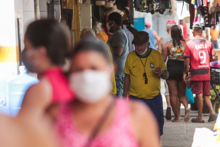 Pesquisa do Departamento de Ci&ecirc;ncias Geogr&aacute;ficas da UFPE aponta que letalidade por Covid-19 &eacute; maior nos bairros pobres da capital pernambucana./Foto: Tarciso Augusto/Esp. DP.