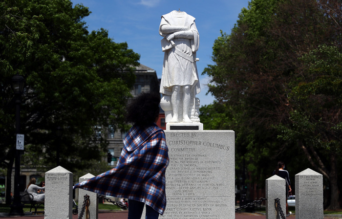 Em Boston, uma estátua de Cristóvão Colombo chegou a ser decapitada em junho/Foto: Tim Bradbury/AFP Em Boston, uma estátua de Cristóvão Colombo chegou a ser decapitada em junho/Foto: Tim Bradbury/AFP