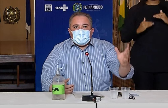 Nos últimos 13 dias, apenas 1,9 mil pessoas com sintomas gripais se testaram. 'É muito baixo, muito aquém do esperado', disse André Longo./Foto: Reprodução/Governo de Pernambuco. Nos últimos 13 dias, apenas 1,9 mil pessoas com sintomas gripais se testaram. 'É muito baixo, muito aquém do esperado', disse André Longo./Foto: Reprodução/Governo de Pernambuco.