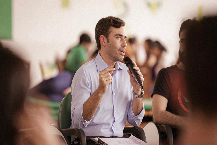 Leopoldo Barbosa afirma que situações adversas têm potencial gerador de mudança.
