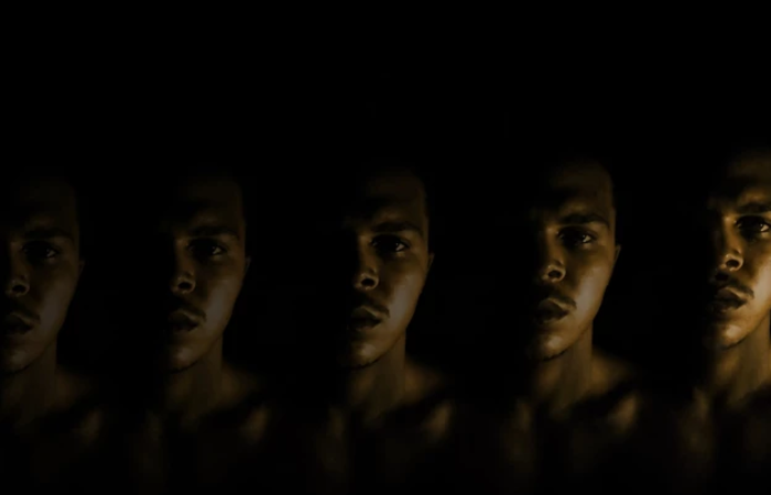 Entre os trabalhos de fotografias está De Khalo mas não me calo porque na arte que falo, de Thiago Souza./Foto: Reprodução/NaPerifa Entre os trabalhos de fotografias está De Khalo mas não me calo porque na arte que falo, de Thiago Souza./Foto: Reprodução/NaPerifa