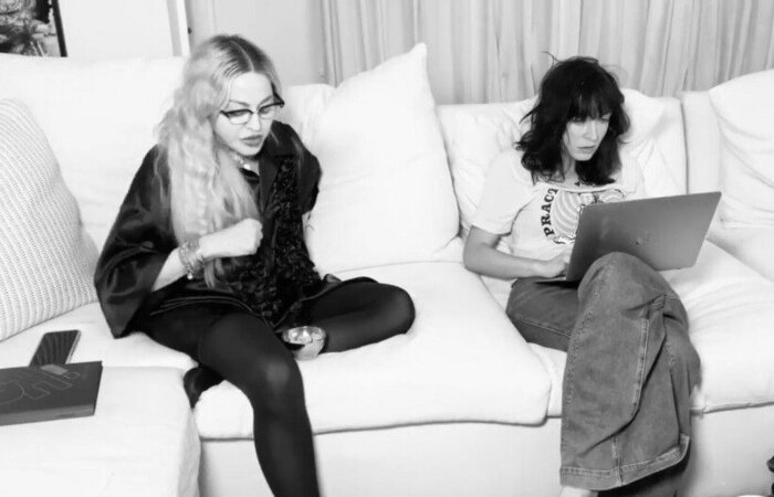 Em vídeo publicado no Instagram, a cantora pop aparece conversando com a roteirista Diablo Cody./Foto: Instagram/Reprodução Em vídeo publicado no Instagram, a cantora pop aparece conversando com a roteirista Diablo Cody./Foto: Instagram/Reprodução