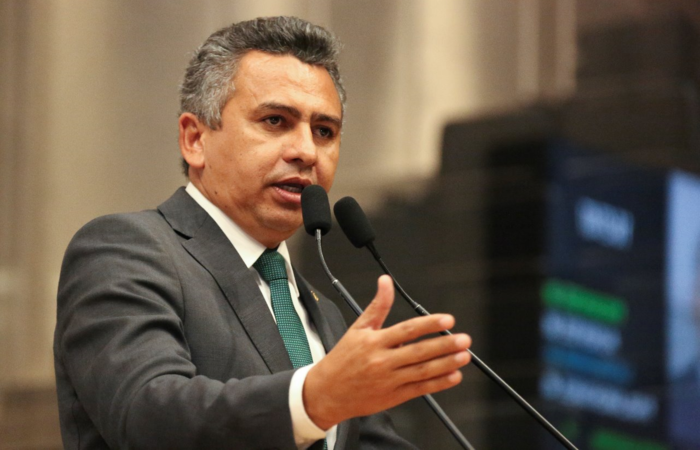 Presidente do PT PE, Doriel Barros, afirmou que nesta semana, partido tem encontro estadual para falar sobre elei&ccedil;&otilde;es municipais/Divulga&ccedil;&atilde;o/ Alepe