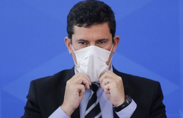 Para o ex-ministro, é fundamental que haja políticas que demonstrem aos brasileiros a necessidade de se tomar a vacina./Foto: Sérgio Lima/AFP. Para o ex-ministro, é fundamental que haja políticas que demonstrem aos brasileiros a necessidade de se tomar a vacina./Foto: Sérgio Lima/AFP.