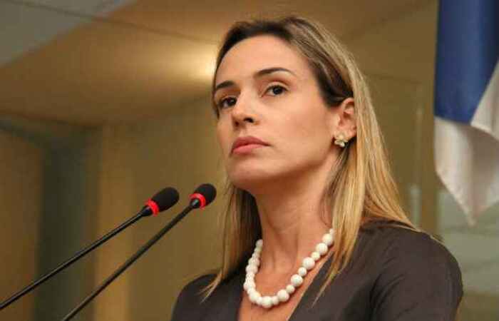 /Isabella foi indicada pelo direção nacional do PDT. Foto: Câmara do Recife/Divulgação /Isabella foi indicada pelo direção nacional do PDT. Foto: Câmara do Recife/Divulgação