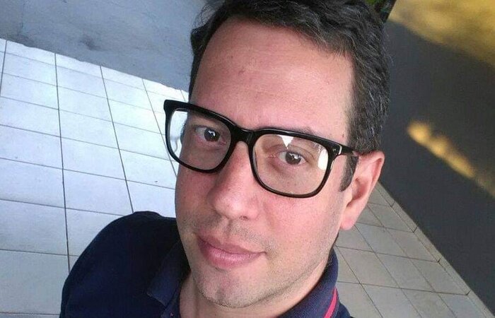 Luciano da Silva Barbosa Querido, ex-assessor do vereador Carlos Bolsonaro./Foto: Reprodução/Redes Sociais Luciano da Silva Barbosa Querido, ex-assessor do vereador Carlos Bolsonaro./Foto: Reprodução/Redes Sociais
