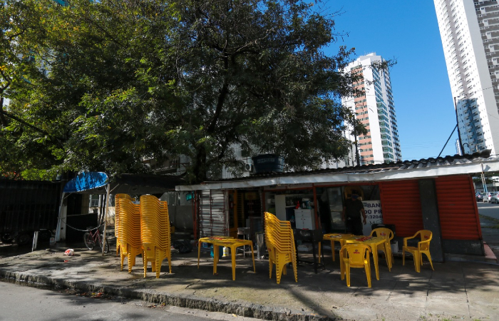 Tiroteio aconteceu na Banca do Primo, em Boa Viagem, Zona Sul do Recife./Foto: Tarciso Augusto/Esp. DP. Tiroteio aconteceu na Banca do Primo, em Boa Viagem, Zona Sul do Recife./Foto: Tarciso Augusto/Esp. DP.