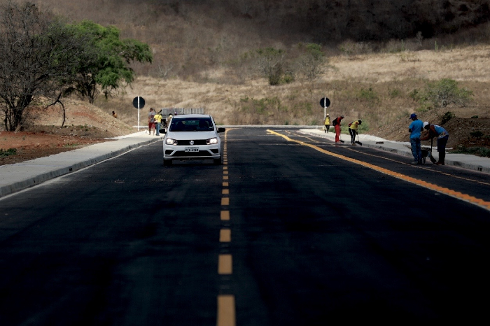 Limoeiro ganhou nova rodovia para a instalação do polo.