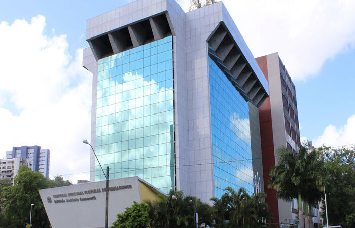 Decisão repercutiu bastante entre os candidatos à prefeito do Recife./Foto: Divulgação Decisão repercutiu bastante entre os candidatos à prefeito do Recife./Foto: Divulgação