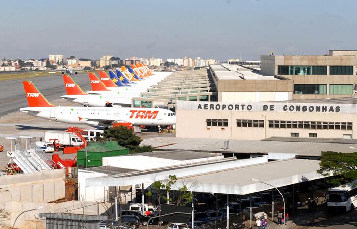 /Passagens aéreas subiram 39,8% em outubro. Foto: Valter Campanato/Agência Brasil /Passagens aéreas subiram 39,8% em outubro. Foto: Valter Campanato/Agência Brasil