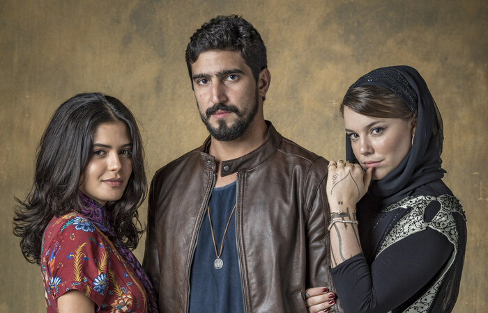 A produção concorria com 'Chen Xi Yuan', da China; 'Na Corda Bamba', de Portugal; e 'Pequeña Victoria', da Argentina./Foto: Paulo Belote/Globo A produção concorria com 'Chen Xi Yuan', da China; 'Na Corda Bamba', de Portugal; e 'Pequeña Victoria', da Argentina./Foto: Paulo Belote/Globo