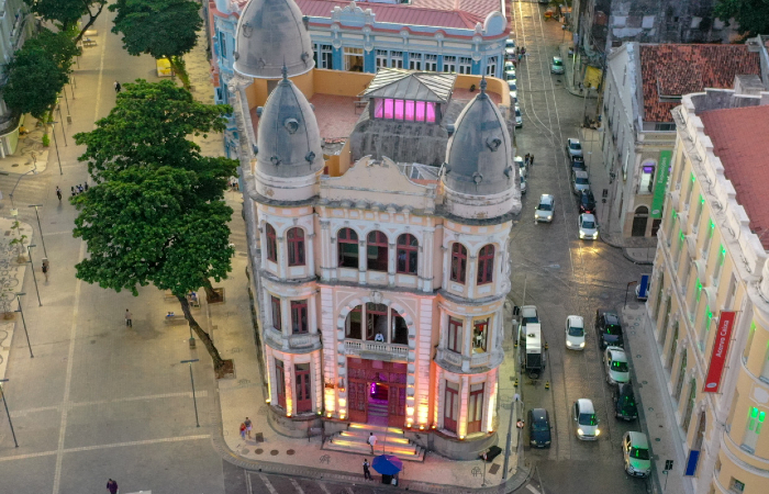 Prédio da Associação Comercial de Pernambuco, inaugurado em 1915, sendo a segunda sede da entidade/Foto: ACP/Divulgação Prédio da Associação Comercial de Pernambuco, inaugurado em 1915, sendo a segunda sede da entidade/Foto: ACP/Divulgação