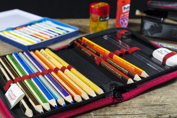 Os fiscais do órgão estadual pesquisaram 72 itens da lista das escolas./Foto: Pixabay/Reprodução