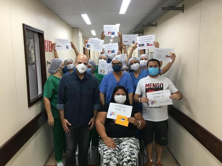 Dois pacientes de Manaus se recuperam da Covid-19, no Recife/Foto: Divulgação