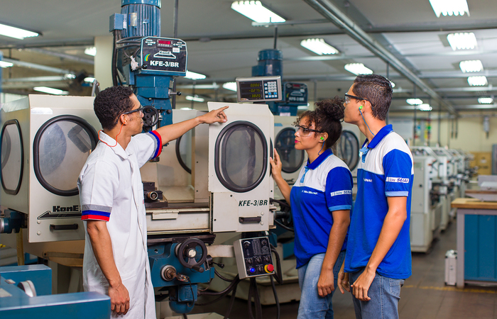S&atilde;o 300 vagas presenciais e outras 166 para cursos &agrave; dist&acirc;ncia./Foto: Senai-PE/Divulga&ccedil;&atilde;o